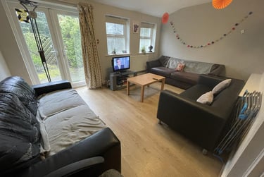 7 bed flat, Denison Road, Victoria Park, Manchester, M145LZ - Image 3